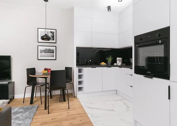 Golden - Luxury 2-bedroom, Mennica Residence&41 Appartement *