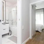 Golden - Luxury 2-bedroom, Mennica Residence&41