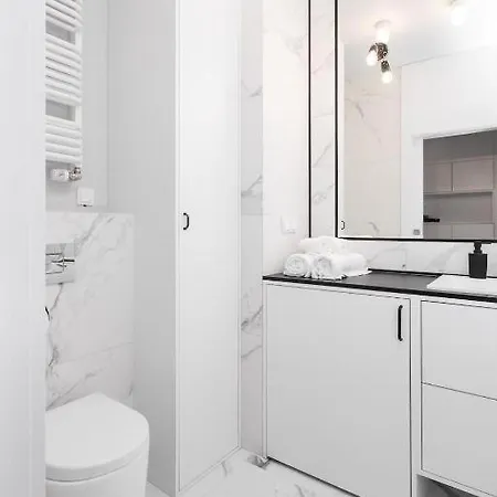 Golden - Luxury 2-bedroom, Mennica Residence&41