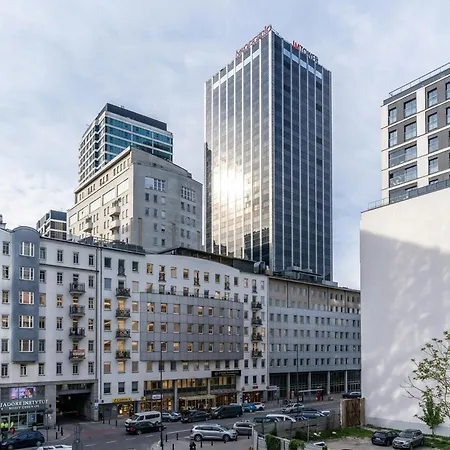 Golden - Luxury 2-bedroom, Mennica Residence&41