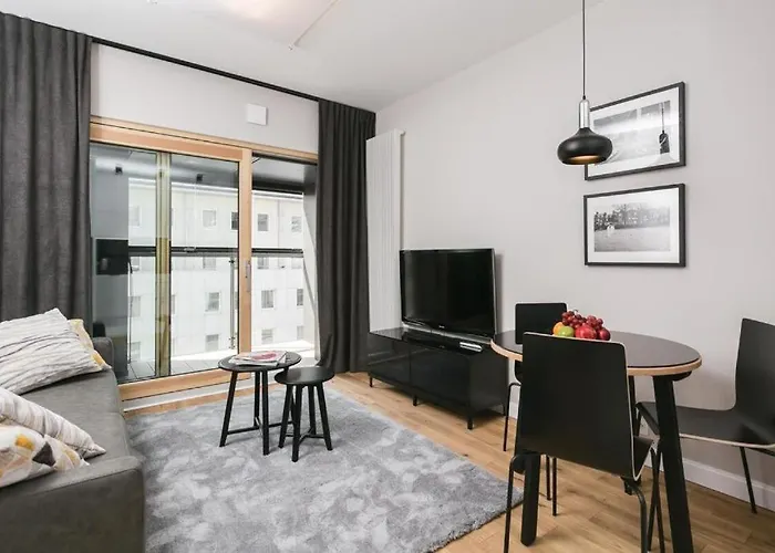 アパート Golden - Luxury 2-bedroom, Mennica Residence&41 ワルシャワ