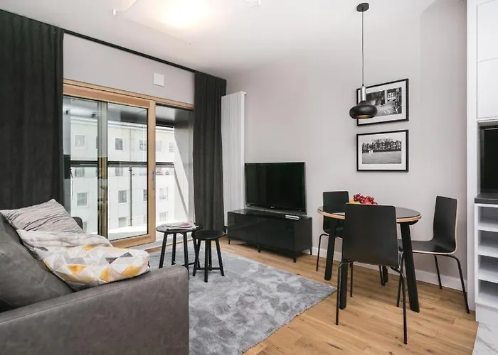 Golden - Luxury 2-bedroom, Mennica Residence&41 Varšava
