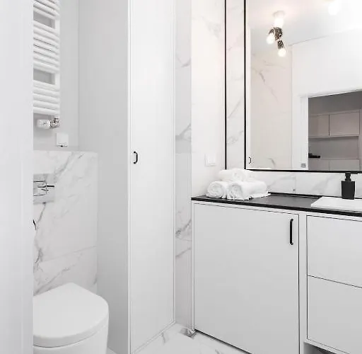 Golden - Luxury 2-bedroom, Mennica Residence&41