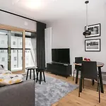 Lägenhet Golden - Luxury 2-bedroom, Mennica Residence&41 *