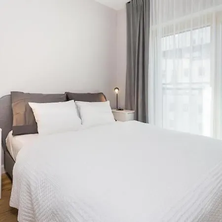 Lägenhet Golden - Luxury 2-bedroom, Mennica Residence&41 *